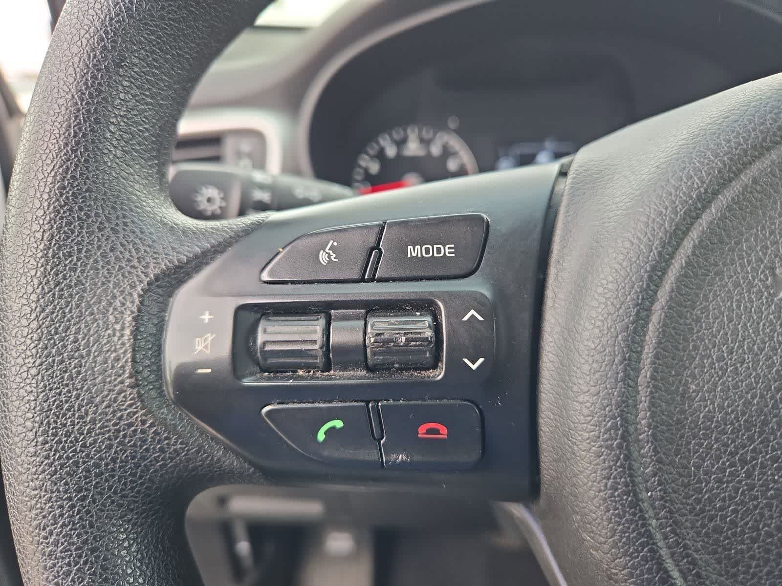 Thumbnail: 2016 Kia Sorento - 21