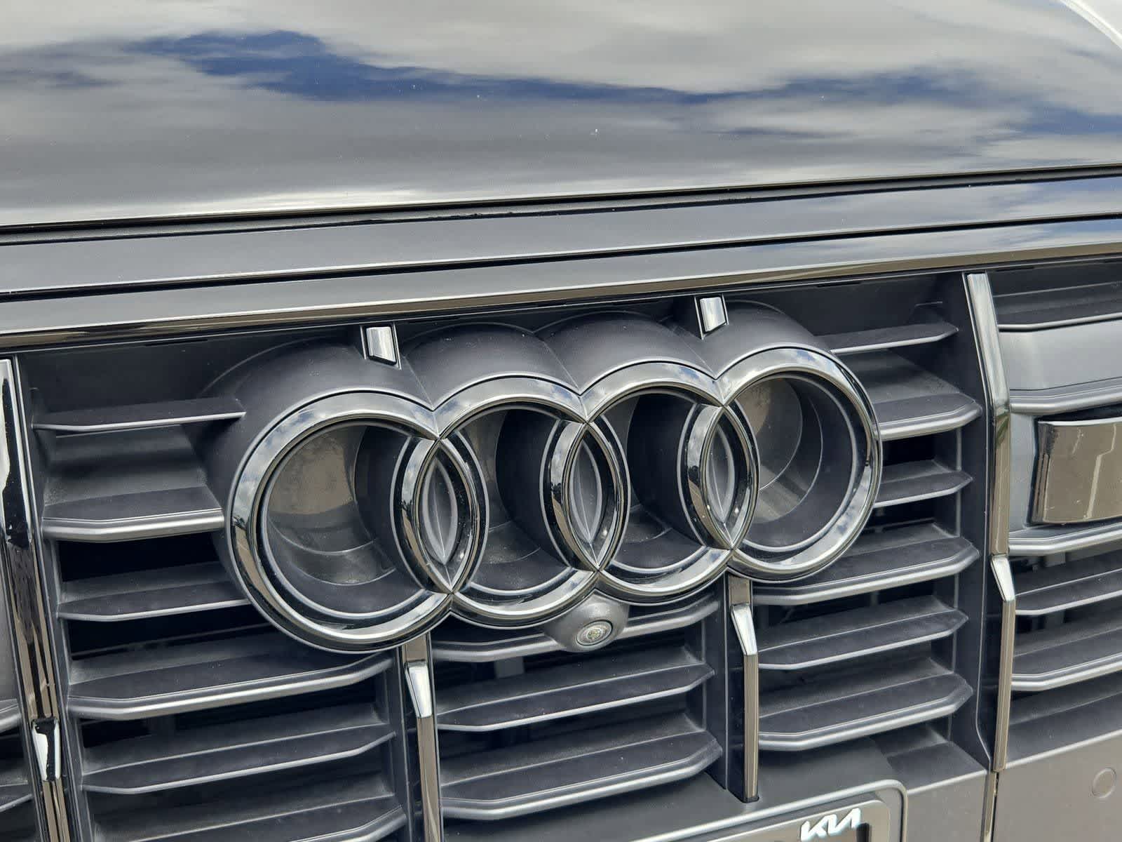 Thumbnail: 2021 Audi Q7 - 10