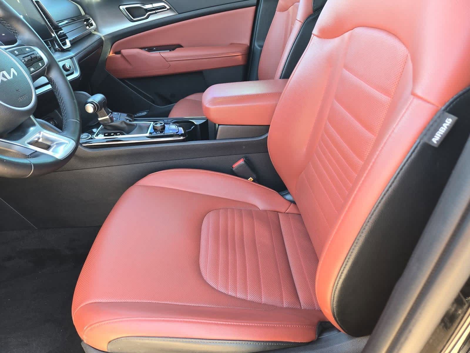 Thumbnail: 2023 Kia Sportage - 15