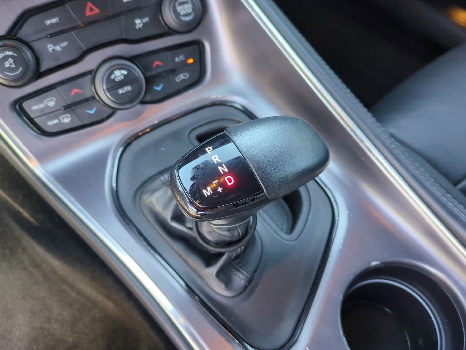 Thumbnail: 2016 Dodge Challenger - 30