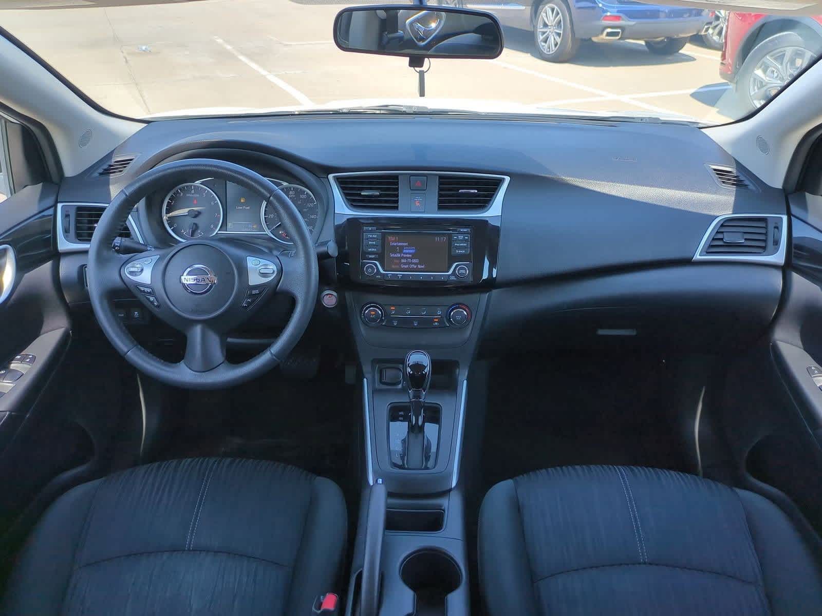 Thumbnail: 2017 Nissan Sentra - 14