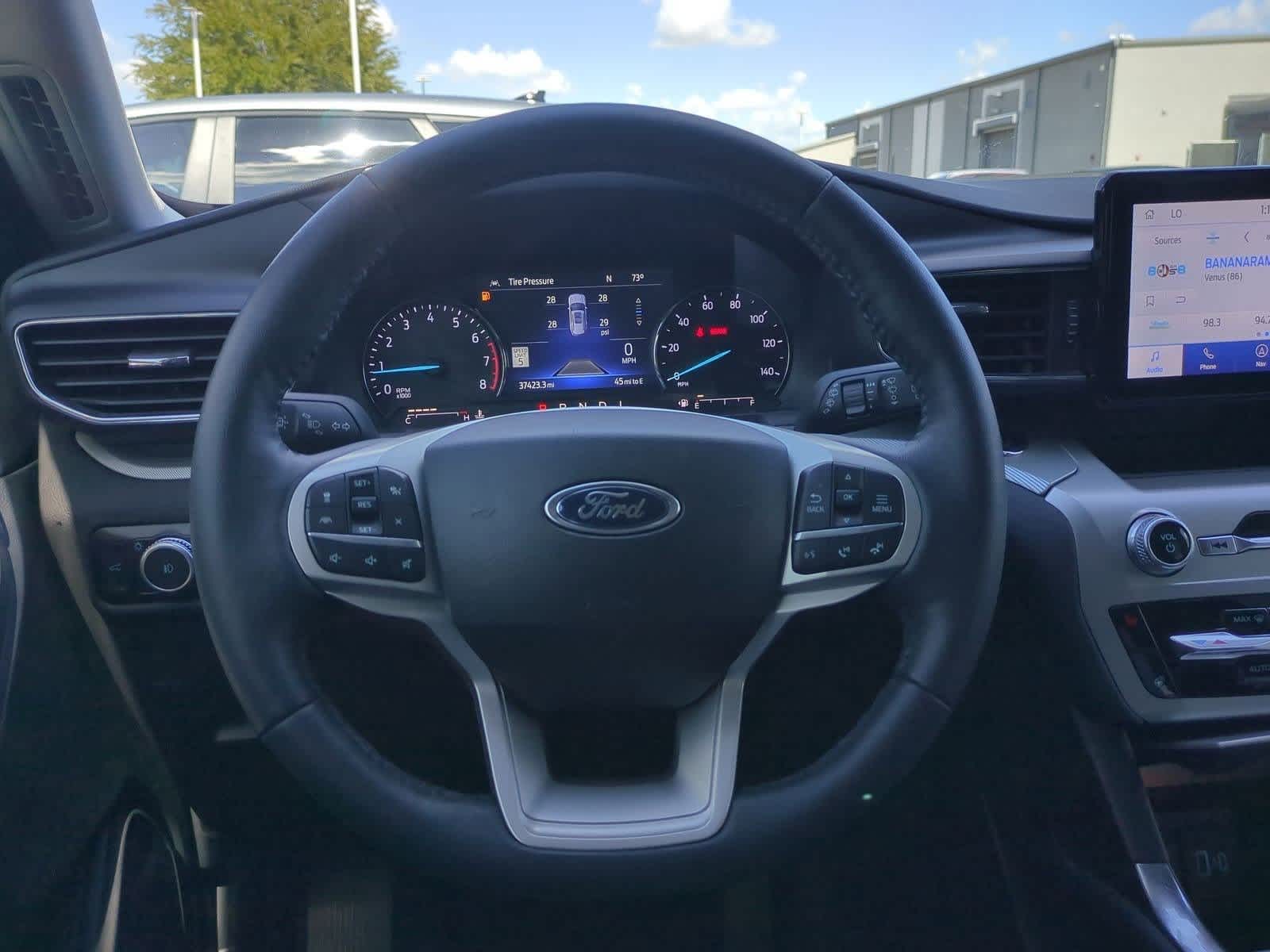 Thumbnail: 2022 Ford Explorer - 24