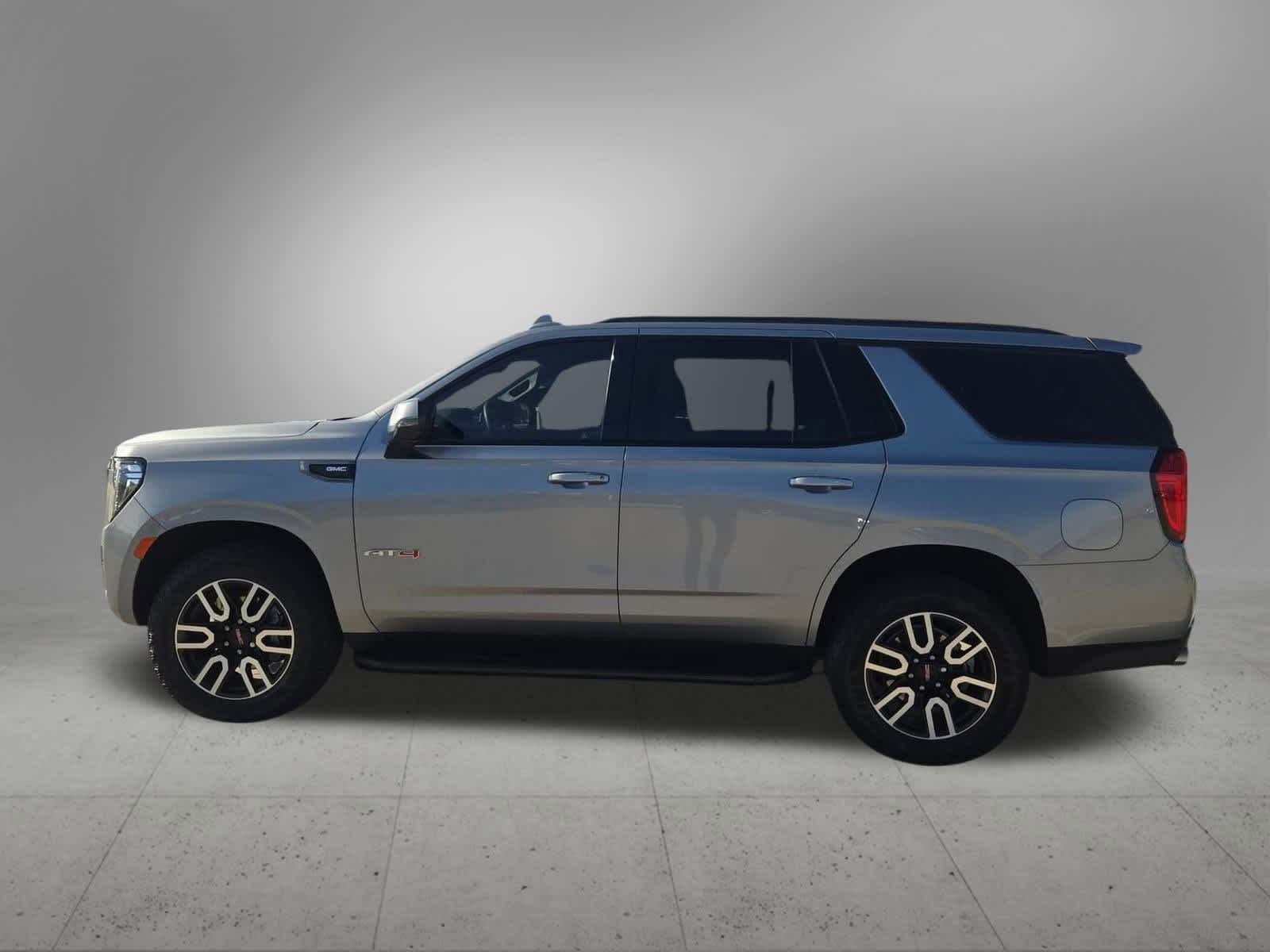 Thumbnail: 2024 GMC Yukon - 3