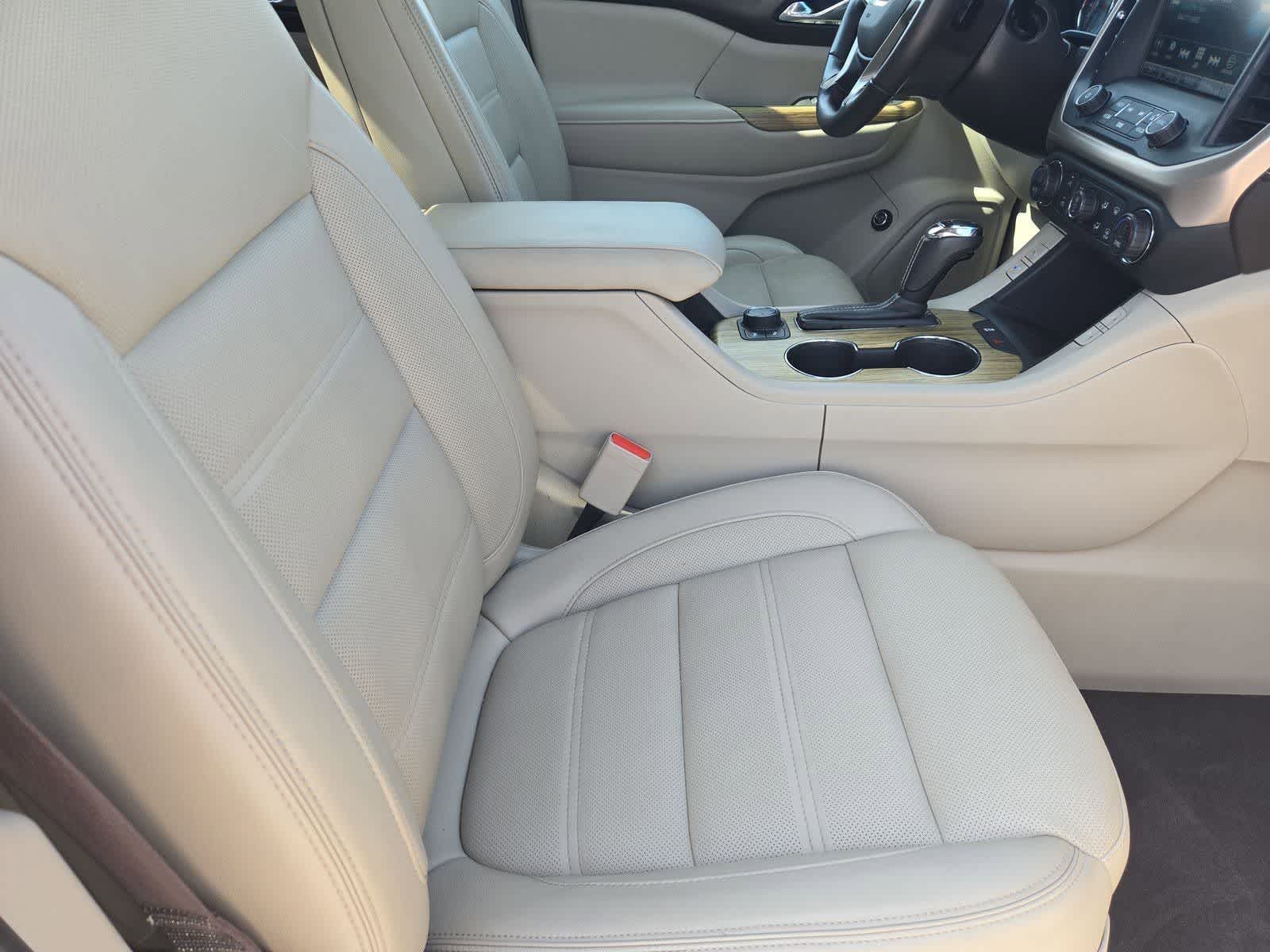 Thumbnail: 2018 GMC Acadia - 22