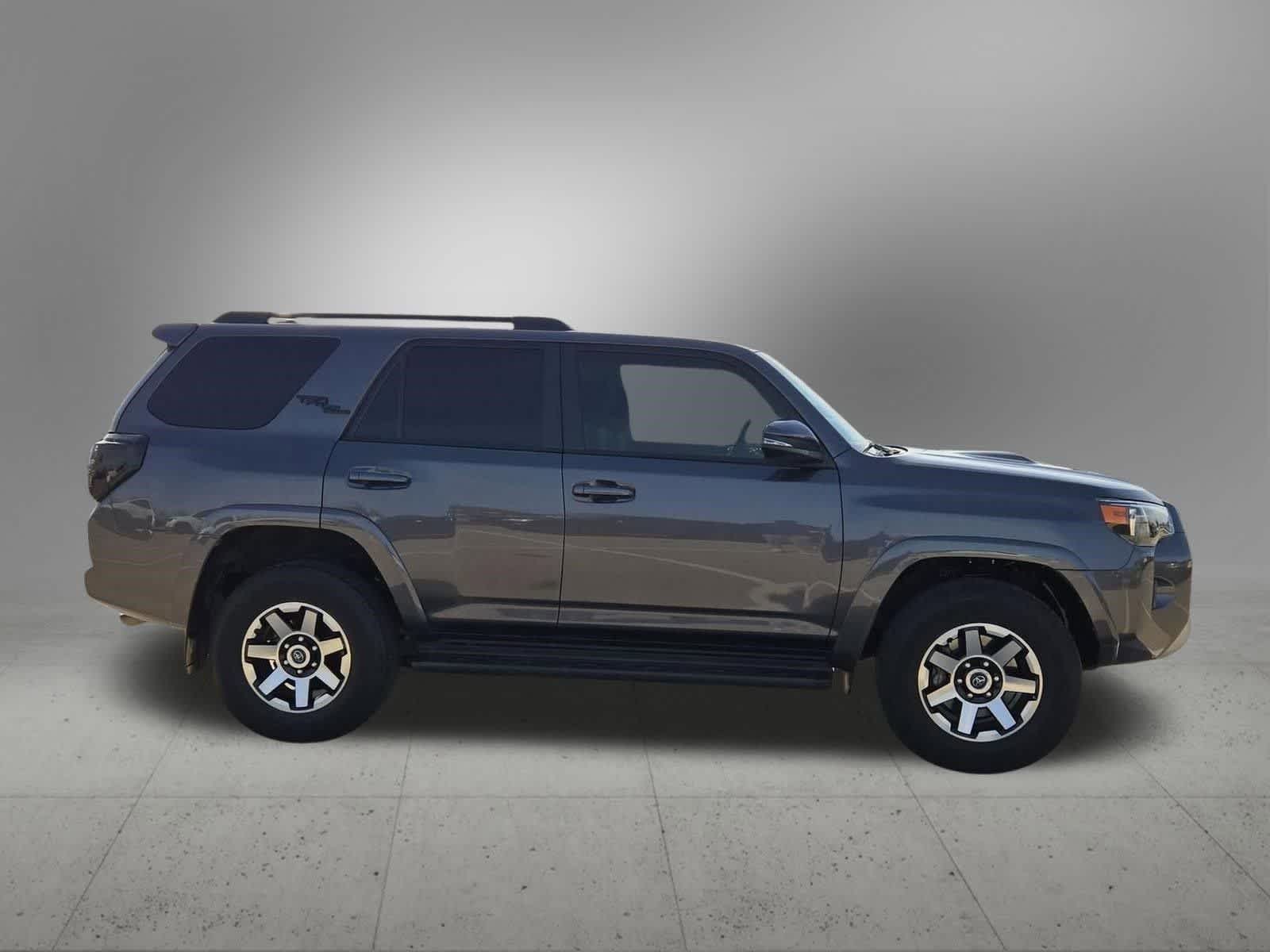 Thumbnail: 2023 Toyota 4Runner - 7