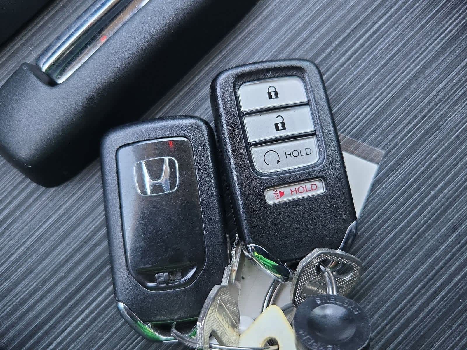 Thumbnail: 2021 Honda Ridgeline - 31