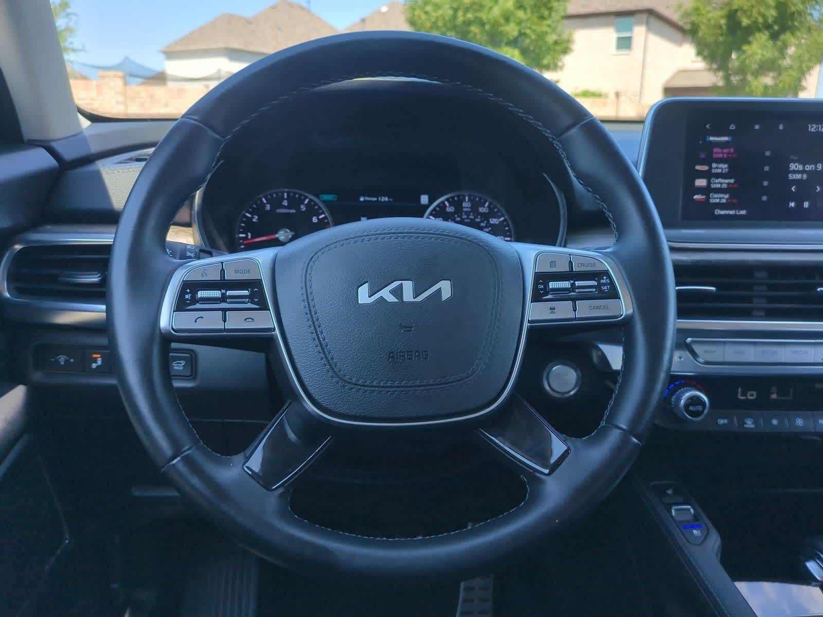 Thumbnail: 2022 Kia Telluride - 23