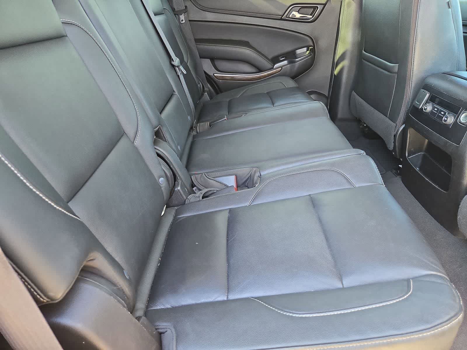 Thumbnail: 2019 Chevrolet Tahoe - 18