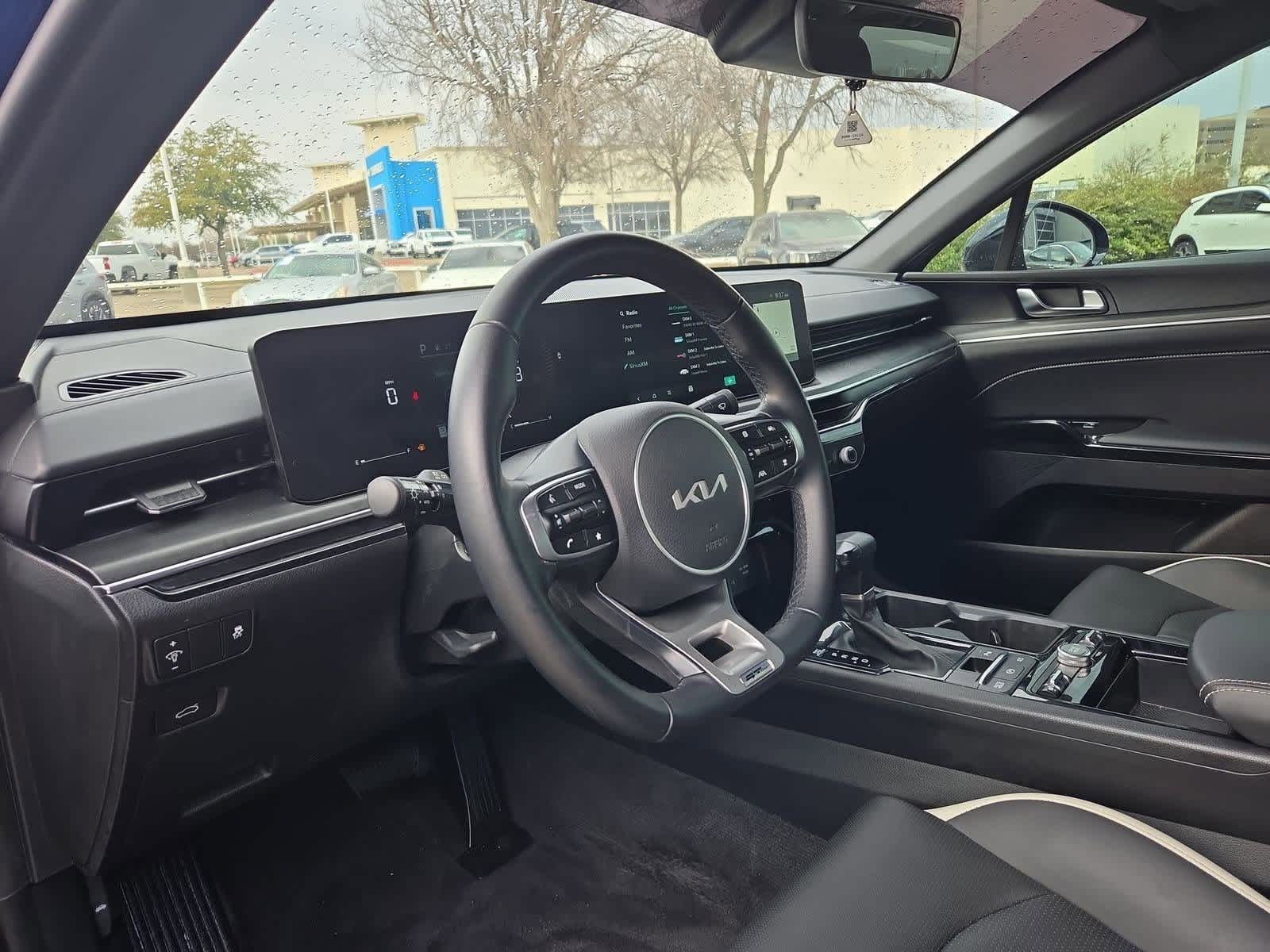 Thumbnail: 2025 Kia K5 - 2