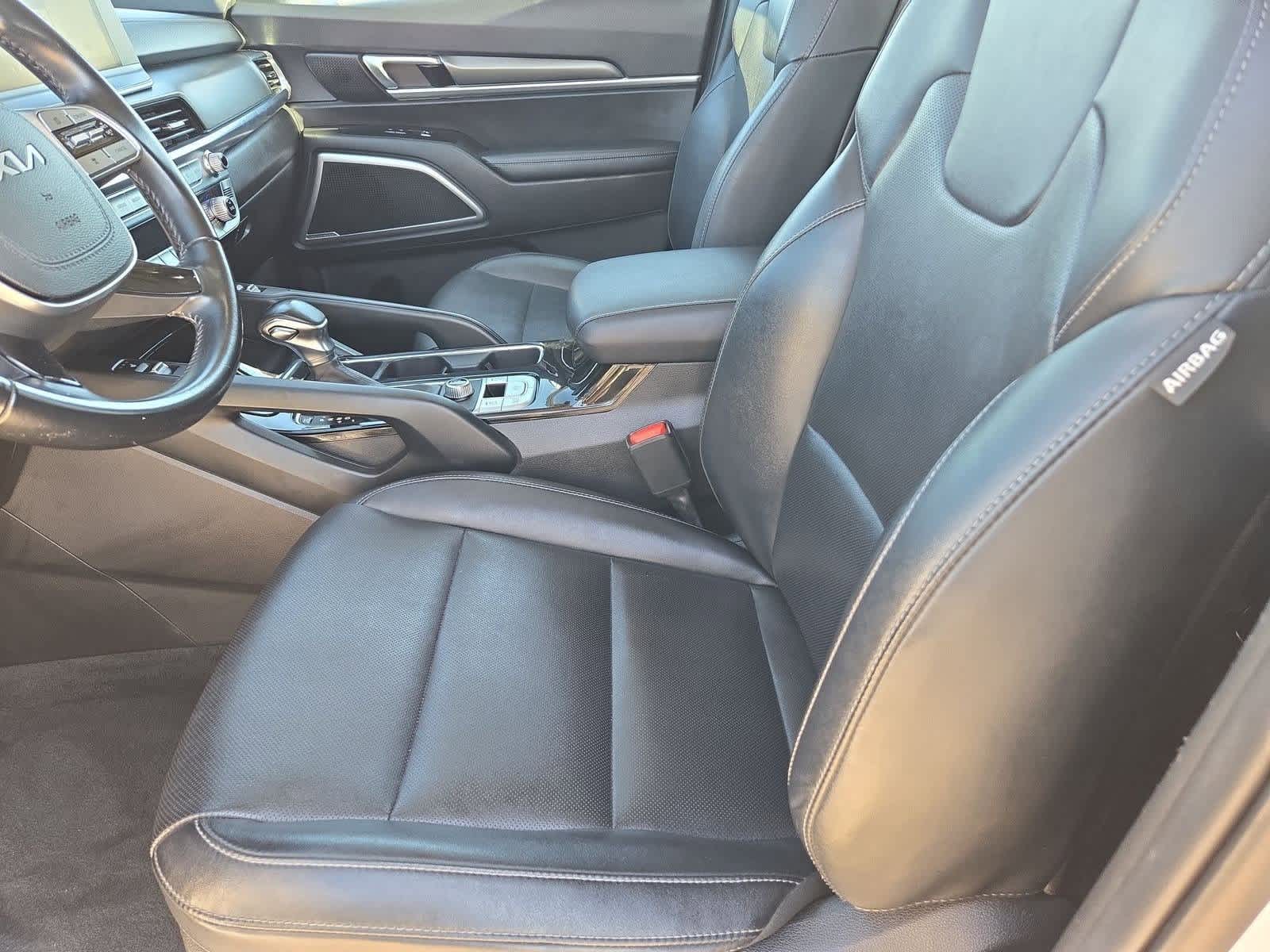 Thumbnail: 2022 Kia Telluride - 15