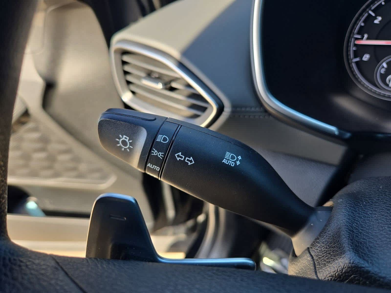 Thumbnail: 2022 Hyundai Santa Fe - 24