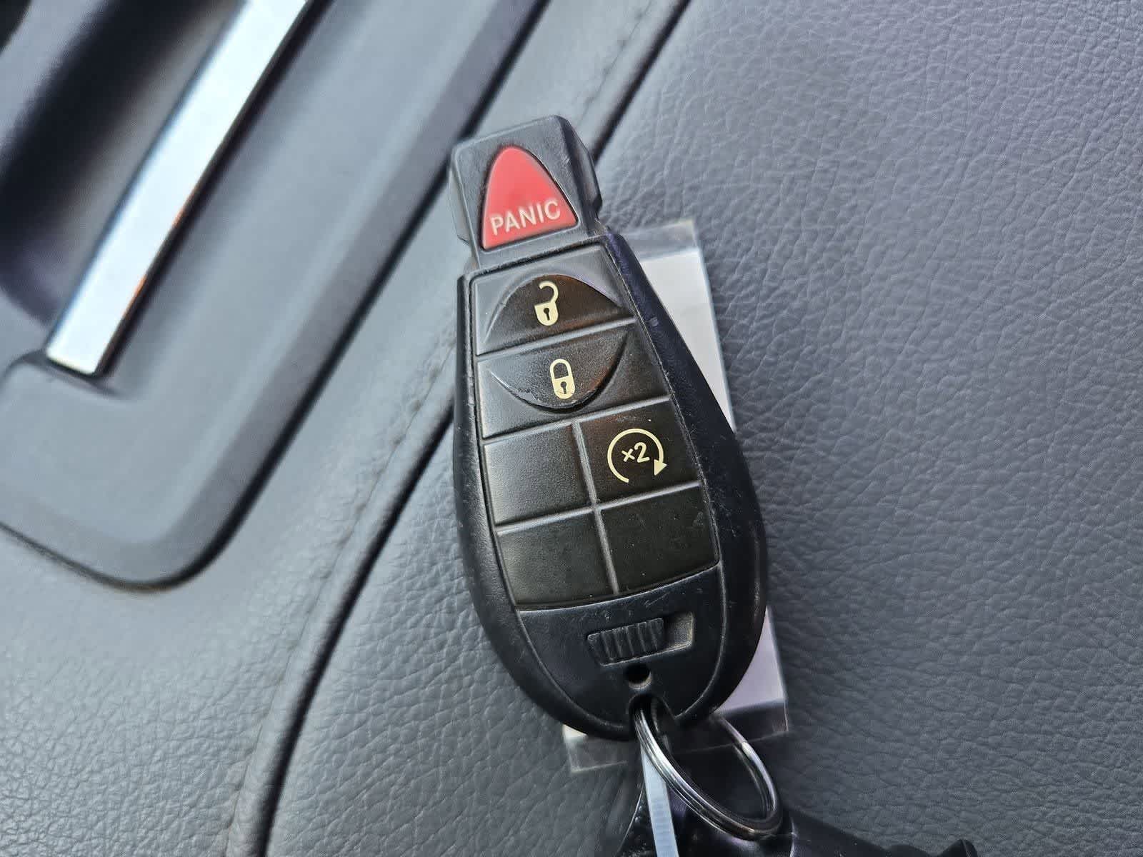 Thumbnail: 2019 RAM 1500 Classic - 33