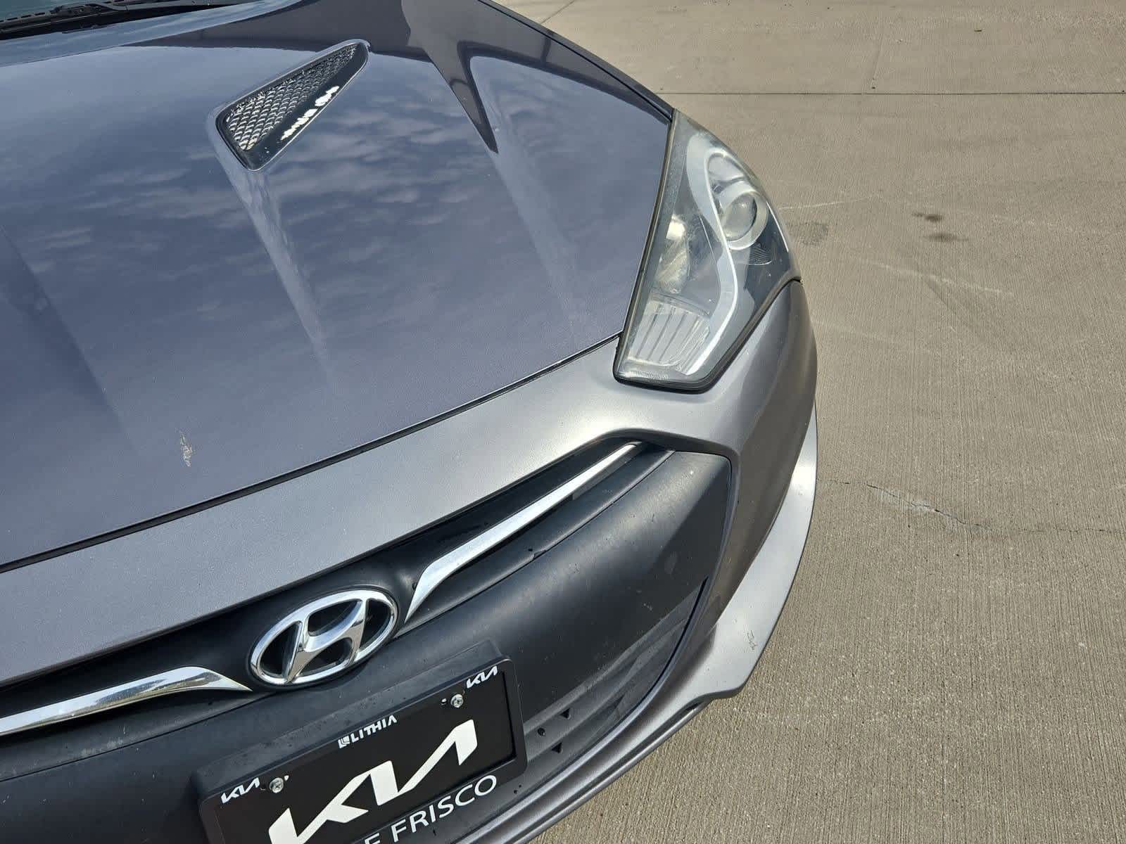 Thumbnail: 2013 Hyundai Genesis - 10