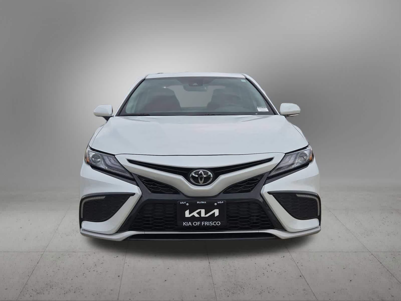 Thumbnail: 2024 Toyota Camry - 9