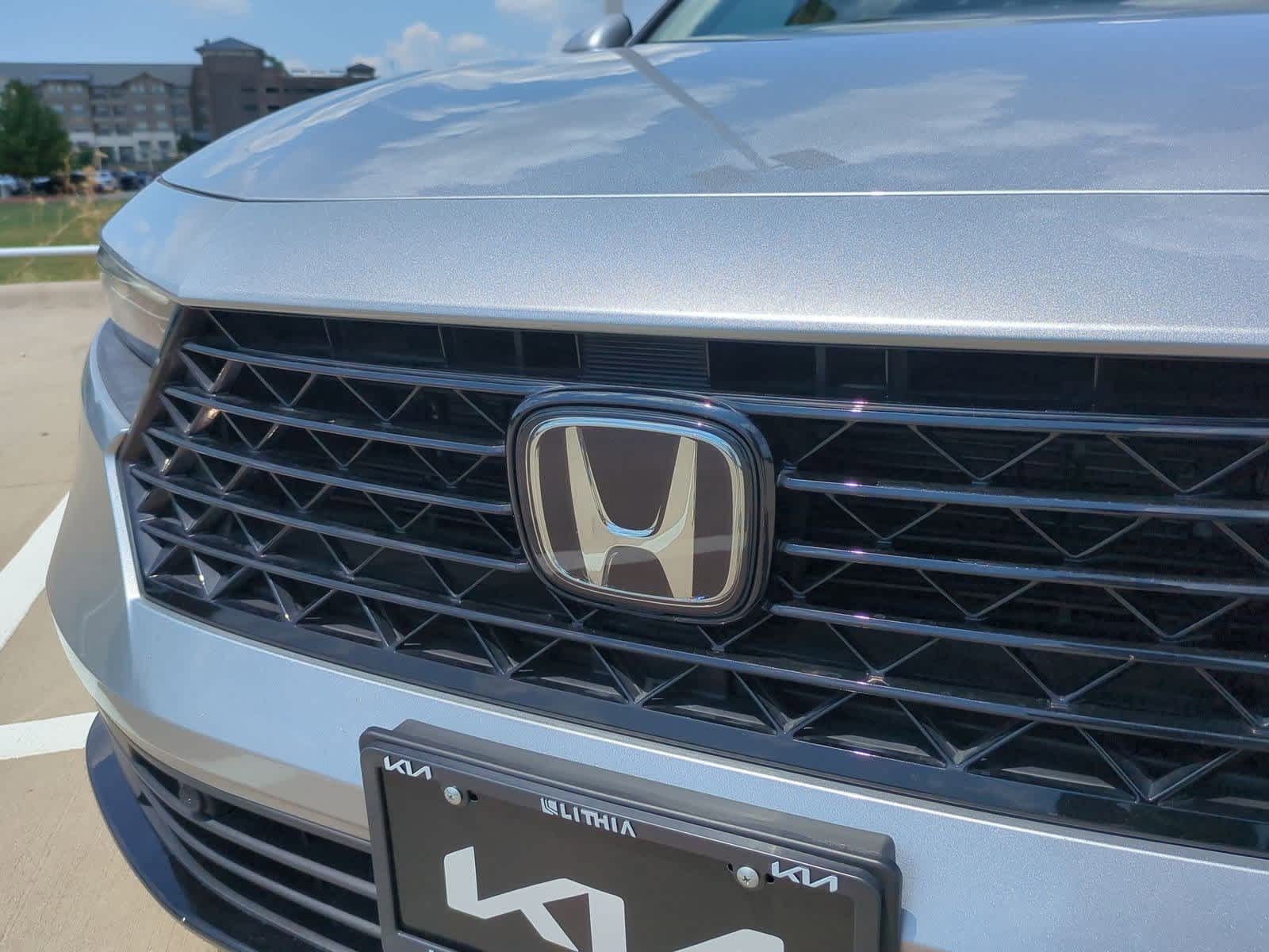 Thumbnail: 2023 Honda Accord - 10