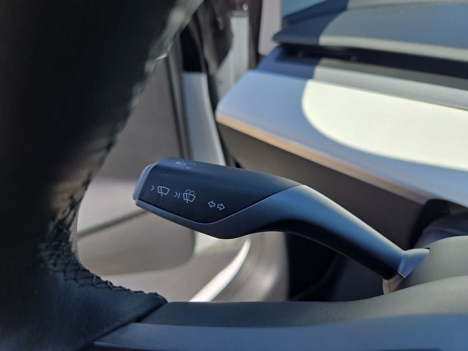 Thumbnail: 2023 Tesla Model 3 - 22