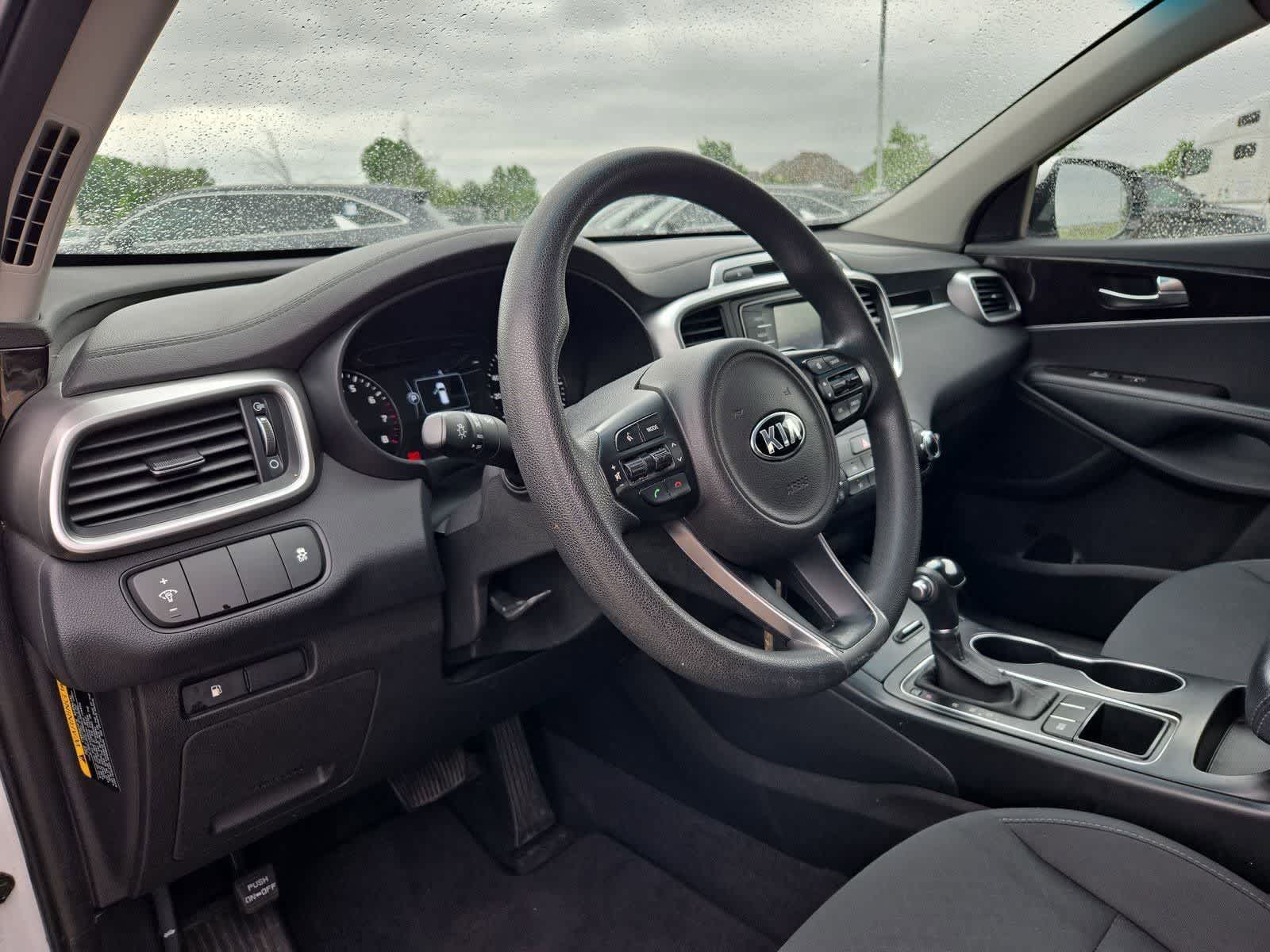 Thumbnail: 2016 Kia Sorento - 2