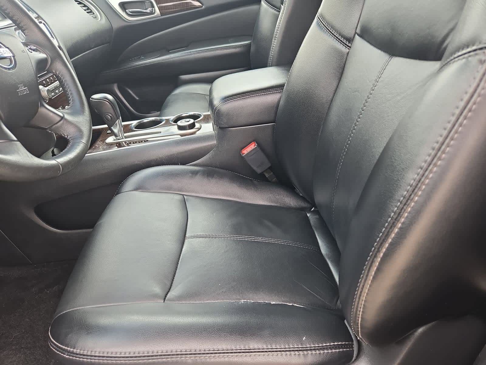 Thumbnail: 2015 Nissan Pathfinder - 15