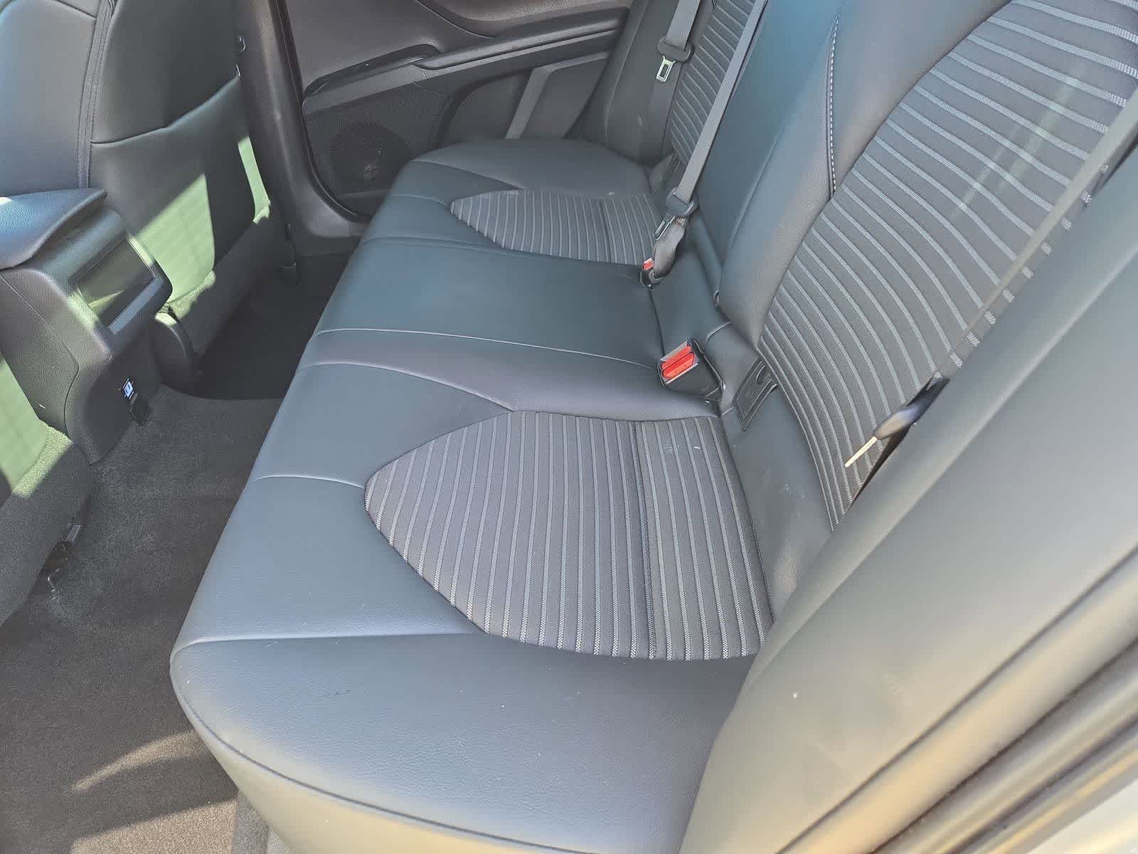 Thumbnail: 2020 Toyota Camry - 17