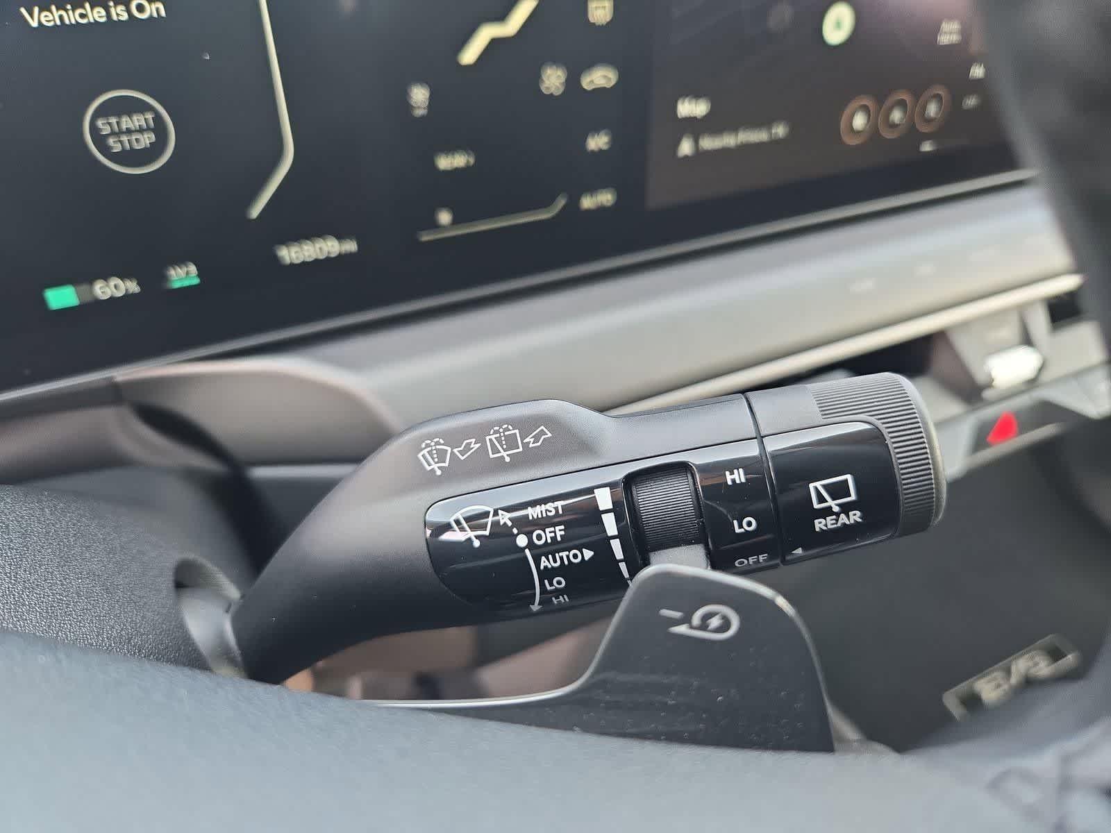 Thumbnail: 2024 Kia EV9 - 23