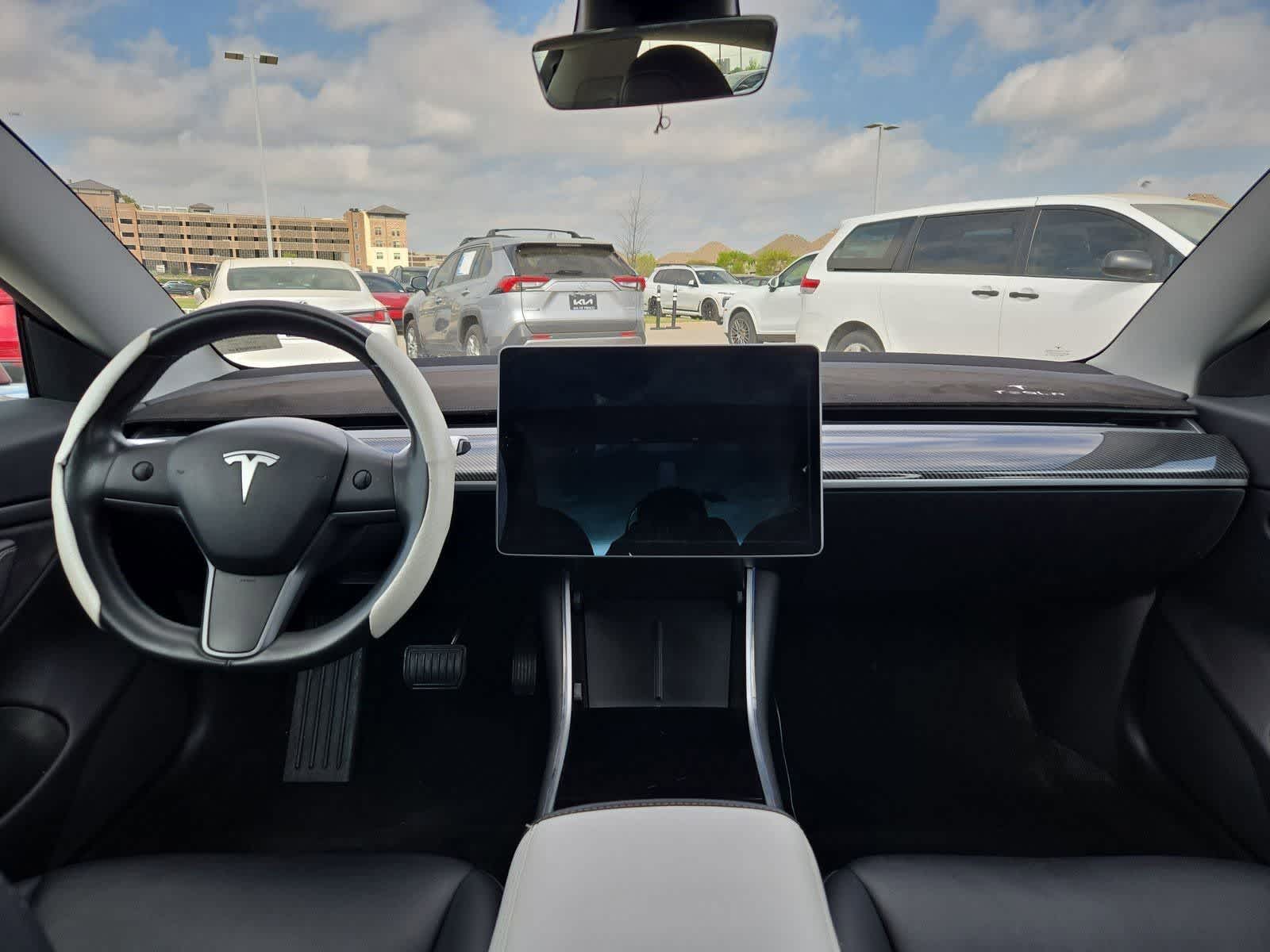 Thumbnail: 2018 Tesla Model 3 - 13