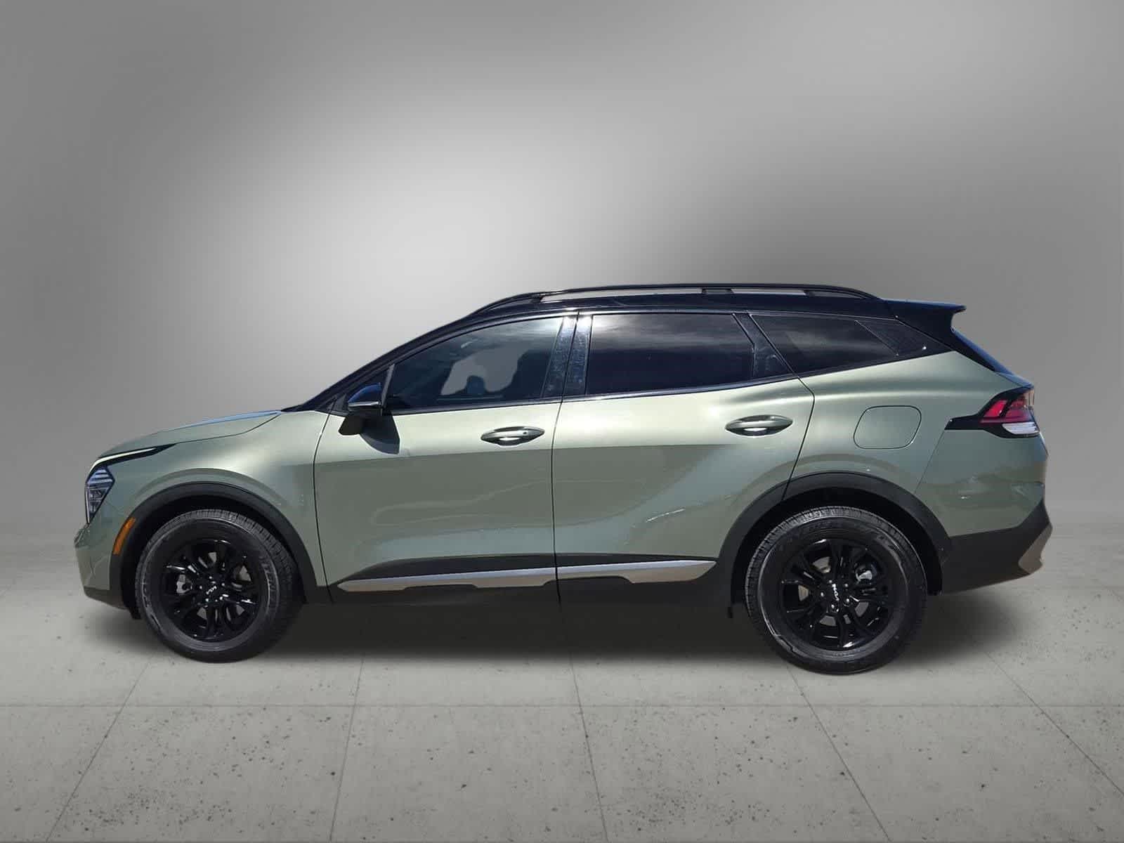 Thumbnail: 2023 Kia Sportage - 3