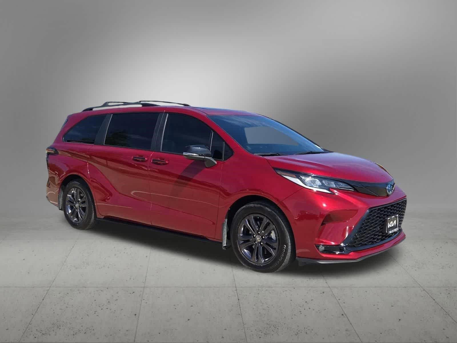 Thumbnail: 2025 Toyota Sienna - 8