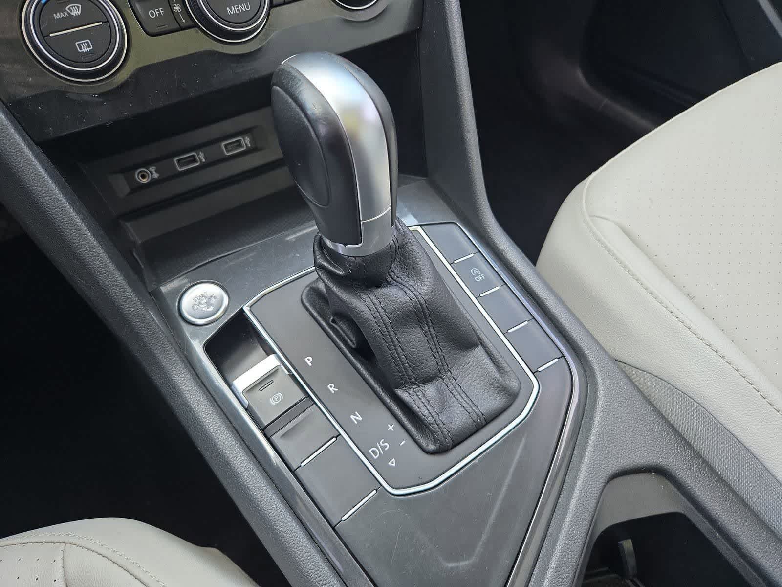 Thumbnail: 2018 Volkswagen Tiguan - 30