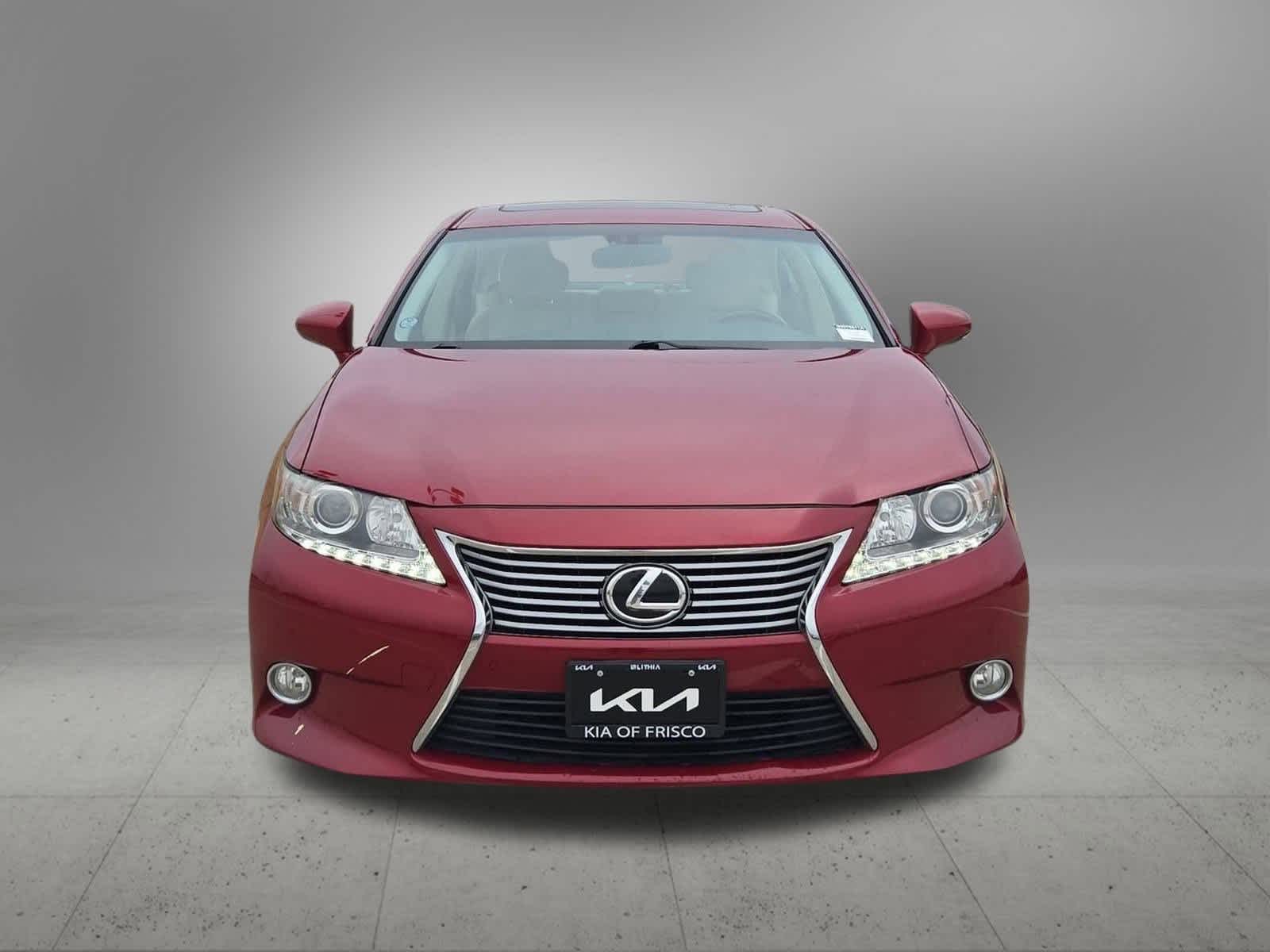 Thumbnail: 2013 Lexus ES - 8