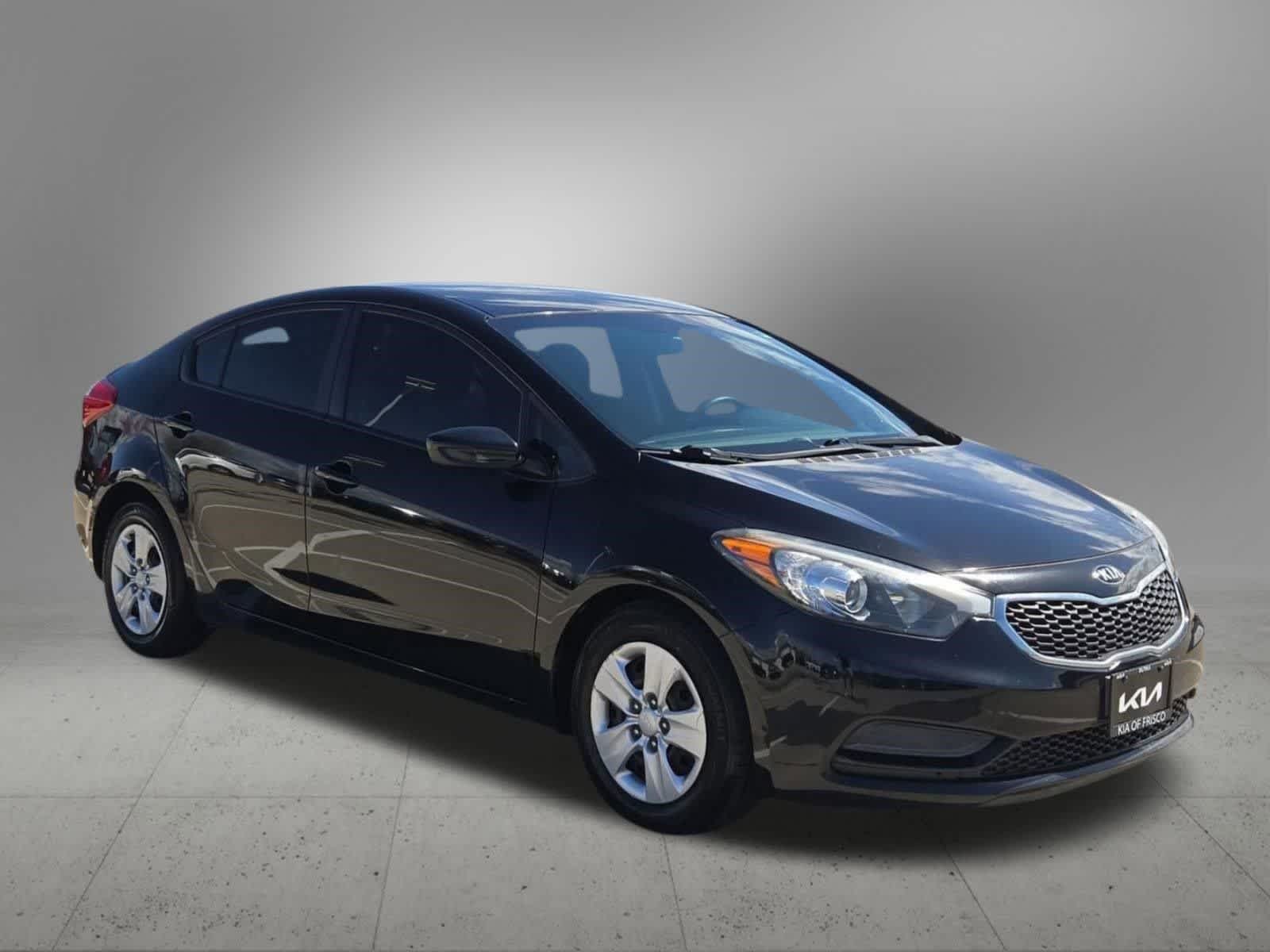 Thumbnail: 2015 Kia Forte - 8