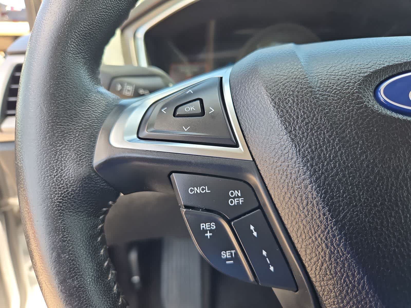Thumbnail: 2020 Ford Fusion - 21