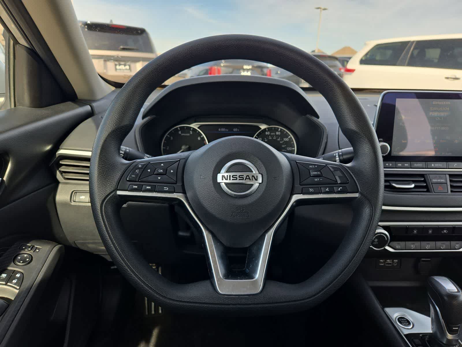 Thumbnail: 2019 Nissan Altima - 20