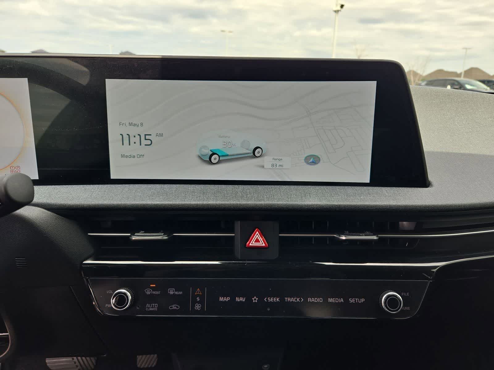 Thumbnail: 2024 Kia EV6 - 25