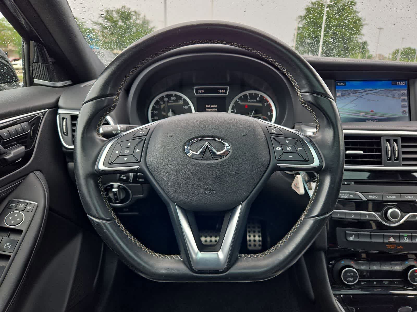 Thumbnail: 2017 INFINITI QX30 - 22