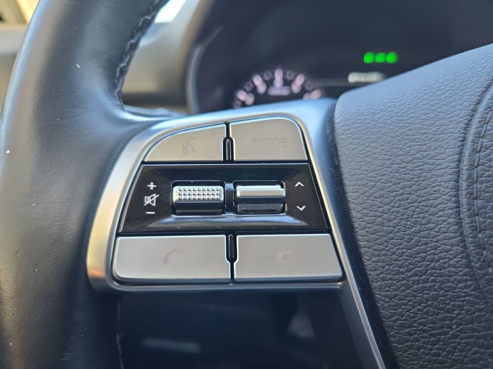 Thumbnail: 2021 Kia Telluride - 24