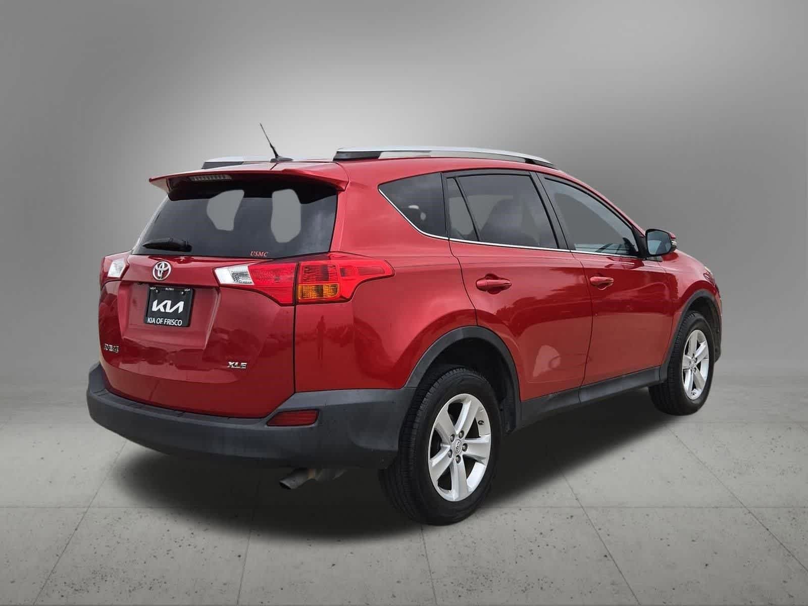 Thumbnail: 2014 Toyota RAV4 - 6
