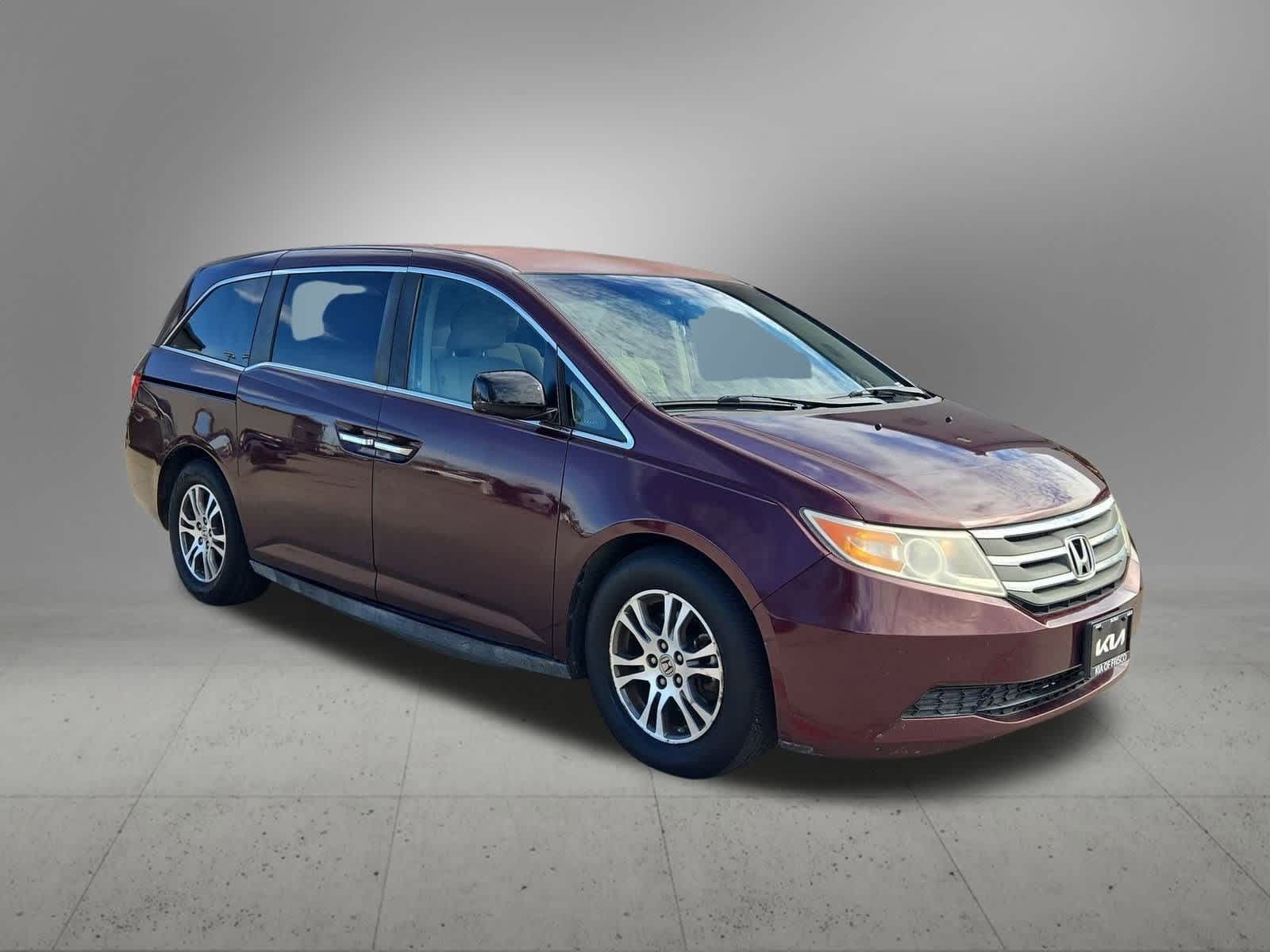 Thumbnail: 2012 Honda Odyssey - 8