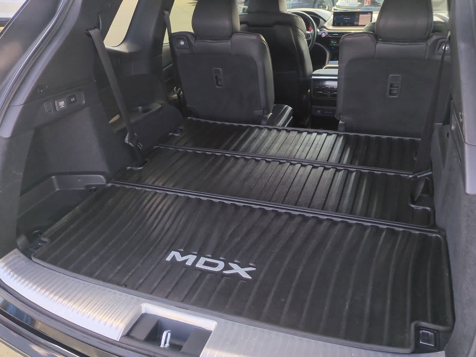 Thumbnail: 2022 Acura MDX - 35