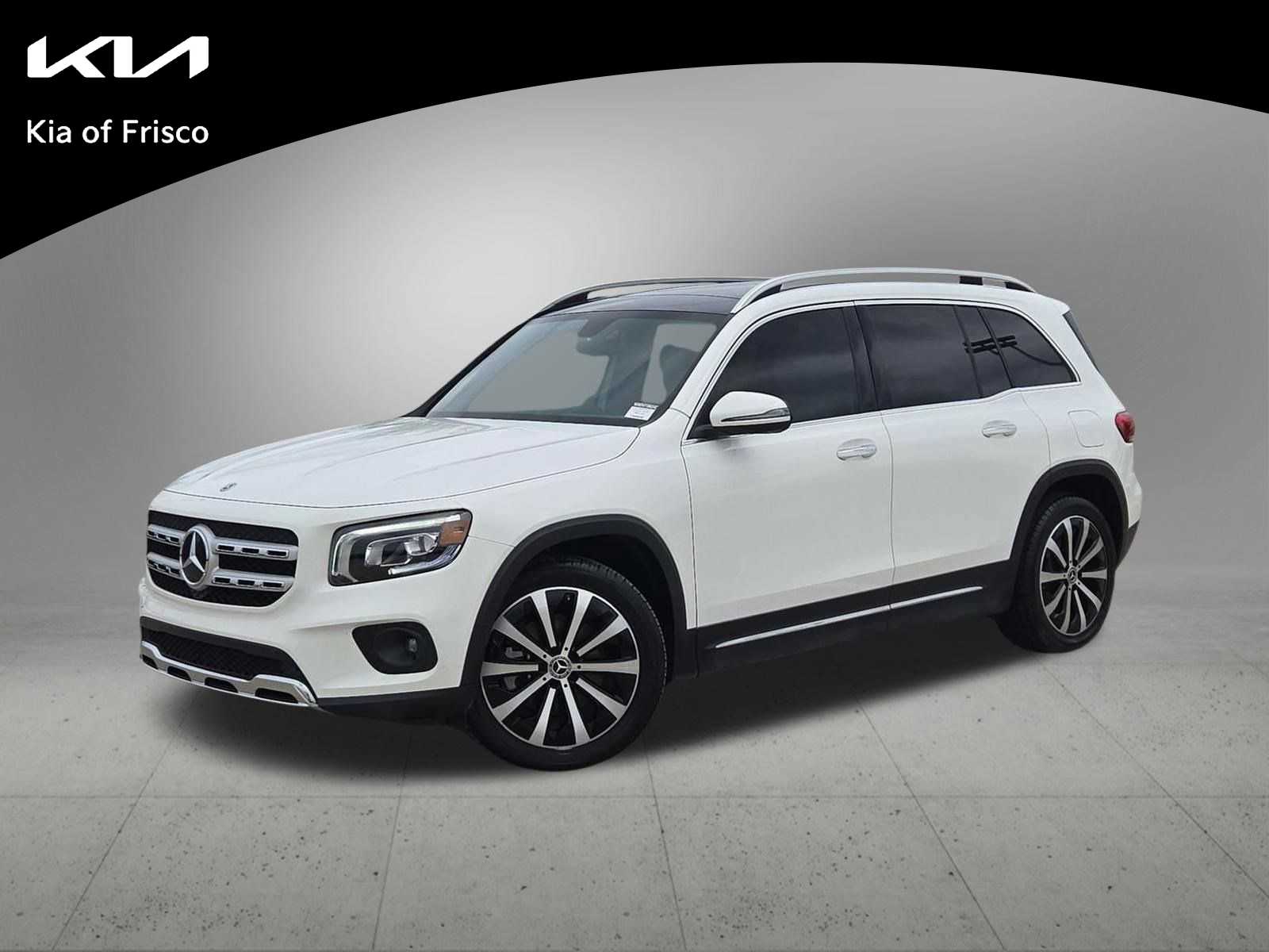 Thumbnail: 2022 Mercedes-Benz GLB - 1