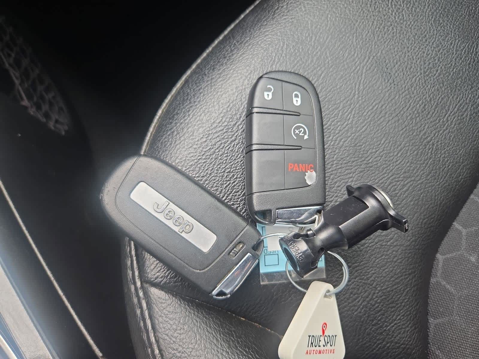 Thumbnail: 2019 Jeep Compass - 33