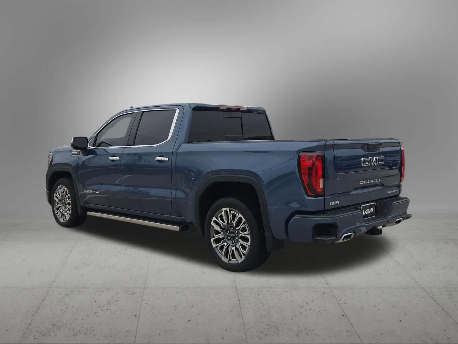 Thumbnail: 2025 GMC Sierra 1500 - 4