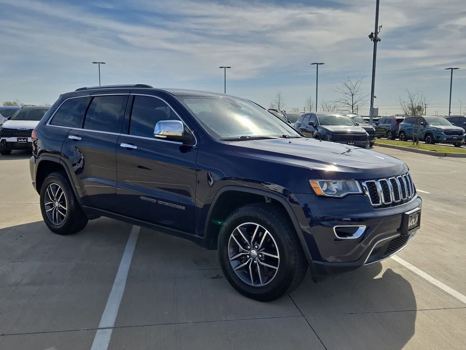 Thumbnail: 2018 Jeep Grand Cherokee - 8