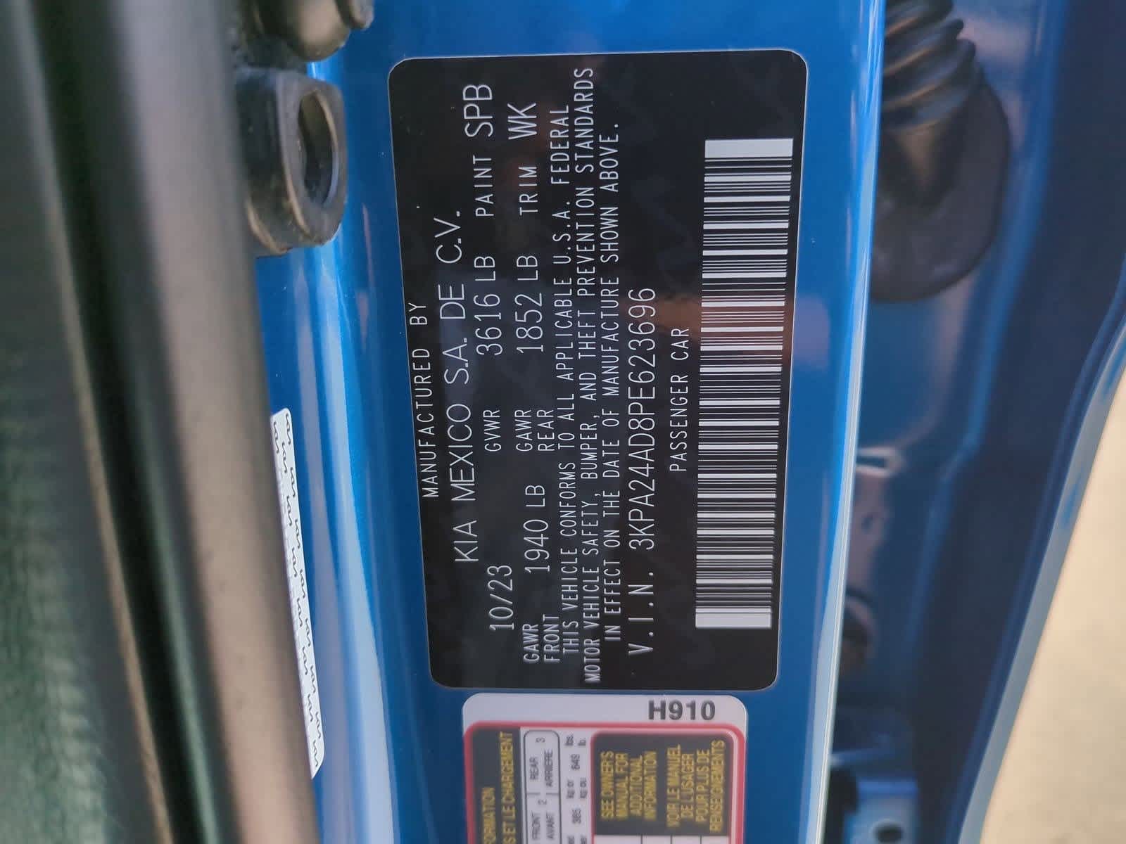 Thumbnail: 2023 Kia Rio - 33