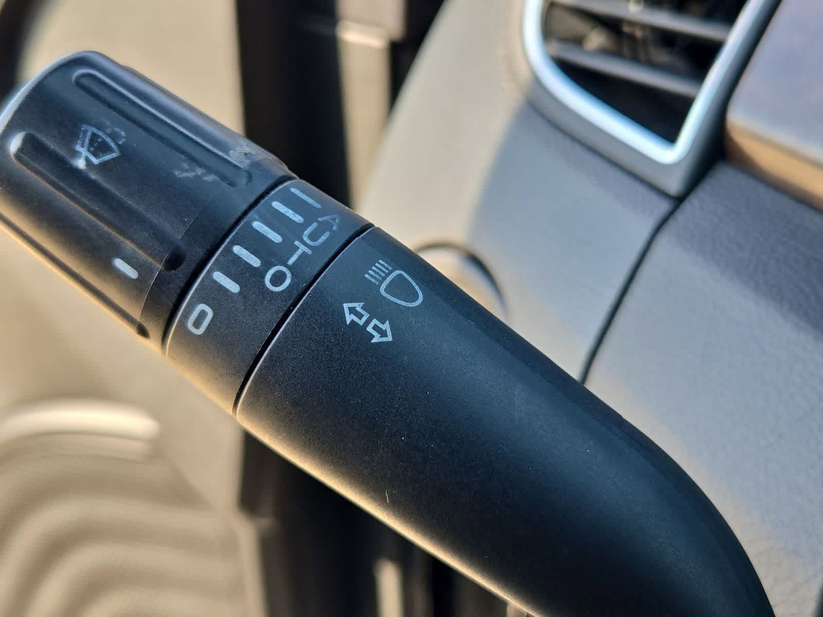 Thumbnail: 2017 Ford Taurus - 26