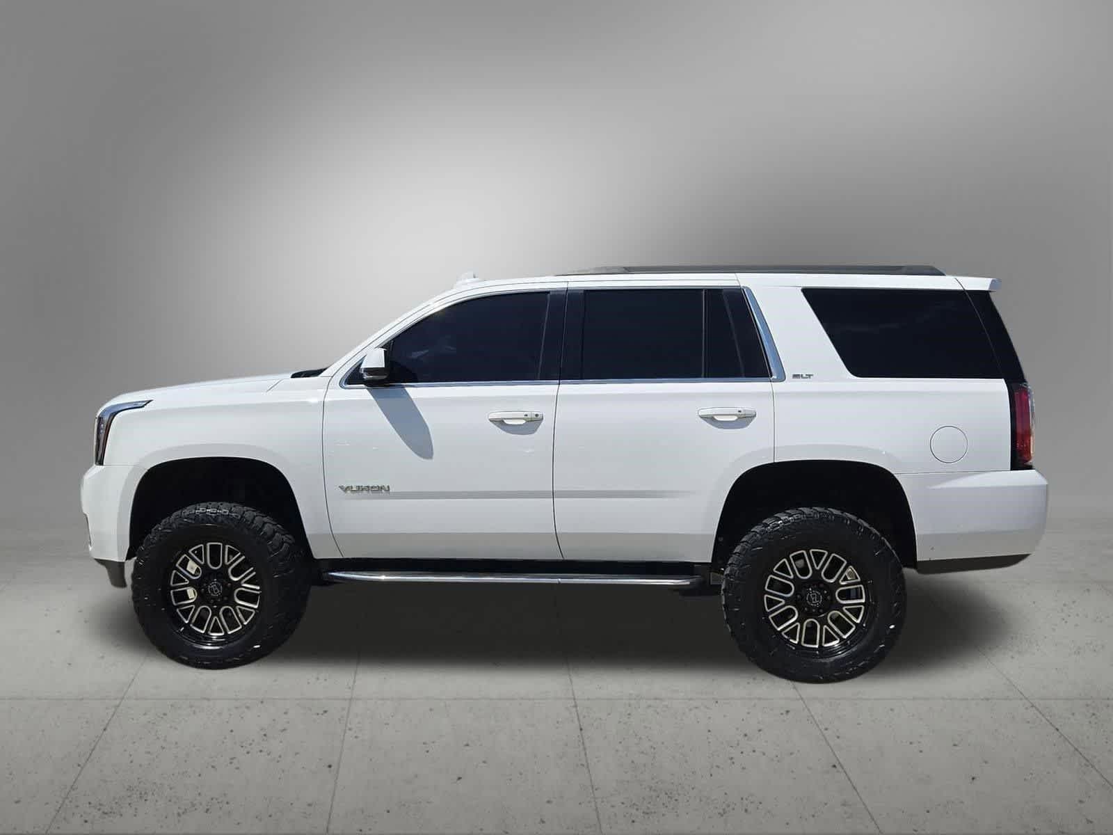 Thumbnail: 2019 GMC Yukon - 3