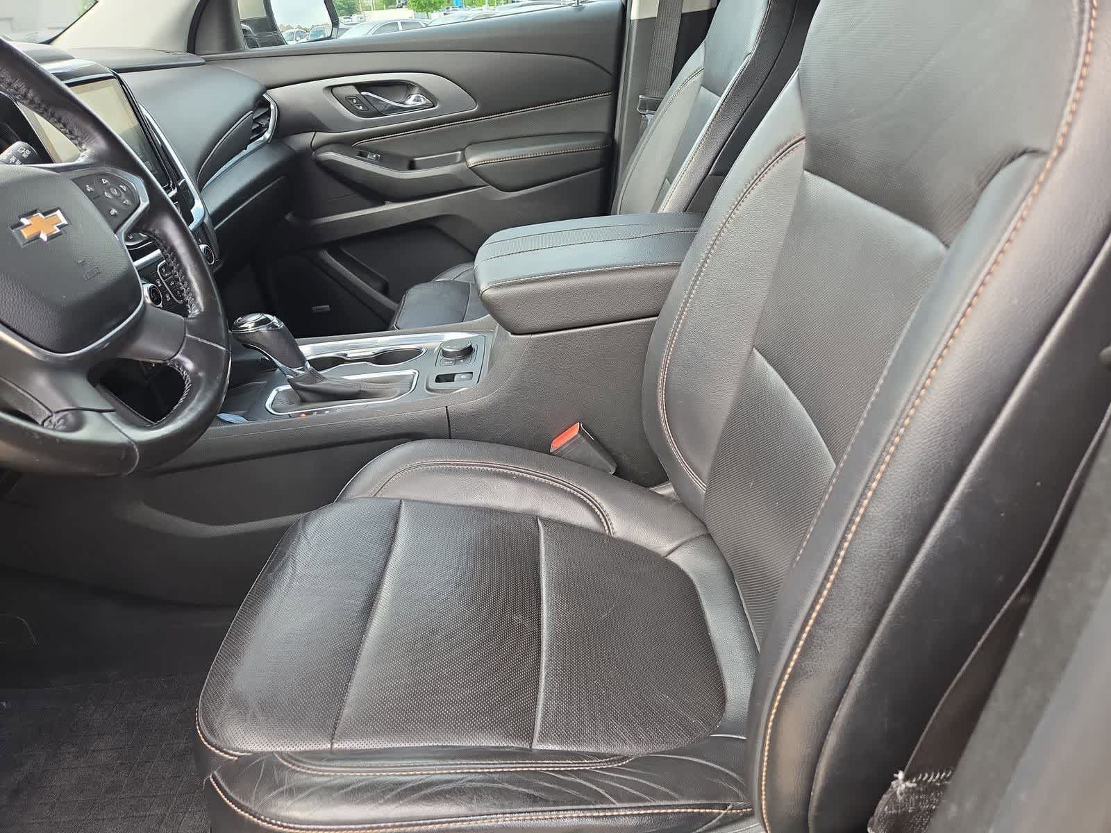 Thumbnail: 2018 Chevrolet Traverse - 15