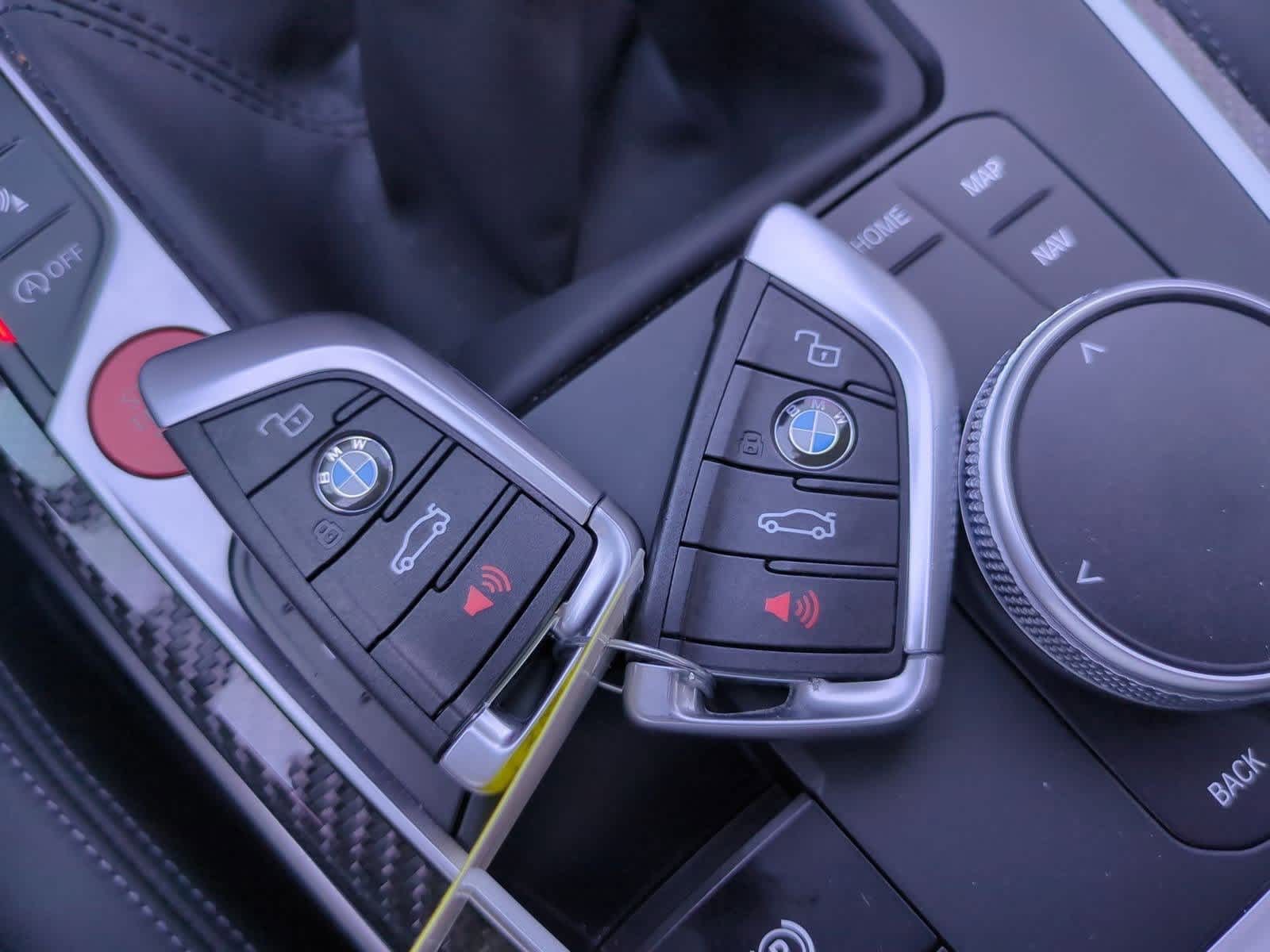 Thumbnail: 2024 BMW M3 - 33