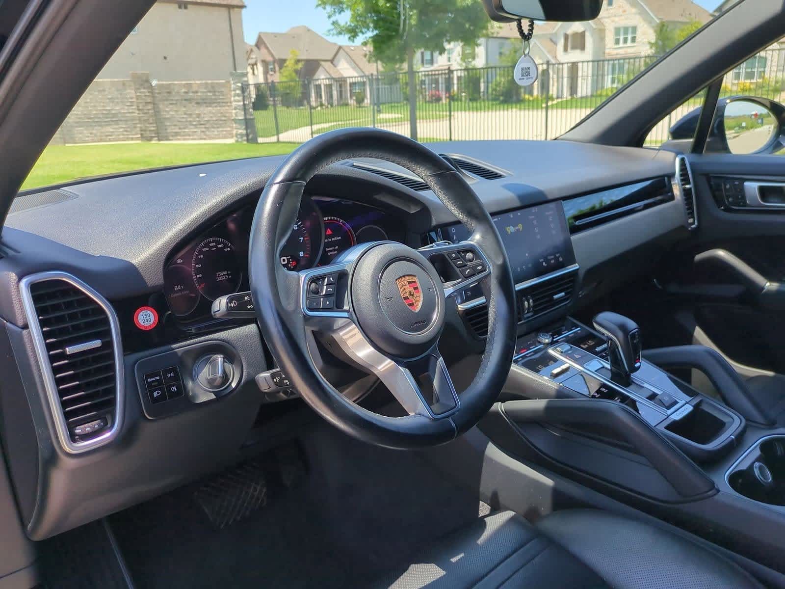 Thumbnail: 2020 Porsche Cayenne - 2