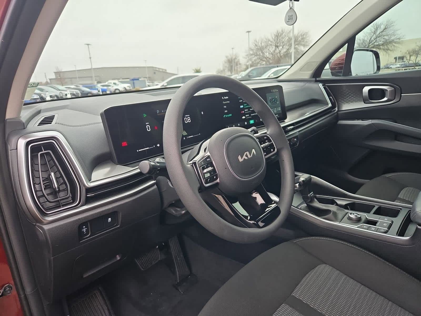 Thumbnail: 2025 Kia Sorento - 2