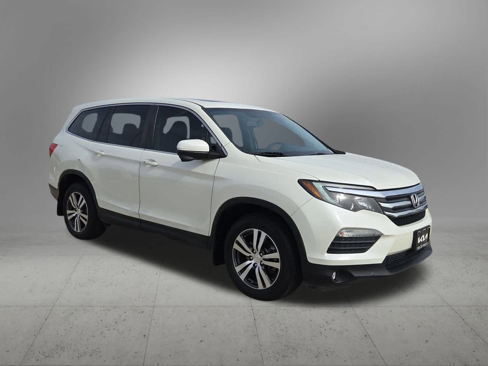 Thumbnail: 2018 Honda Pilot - 8